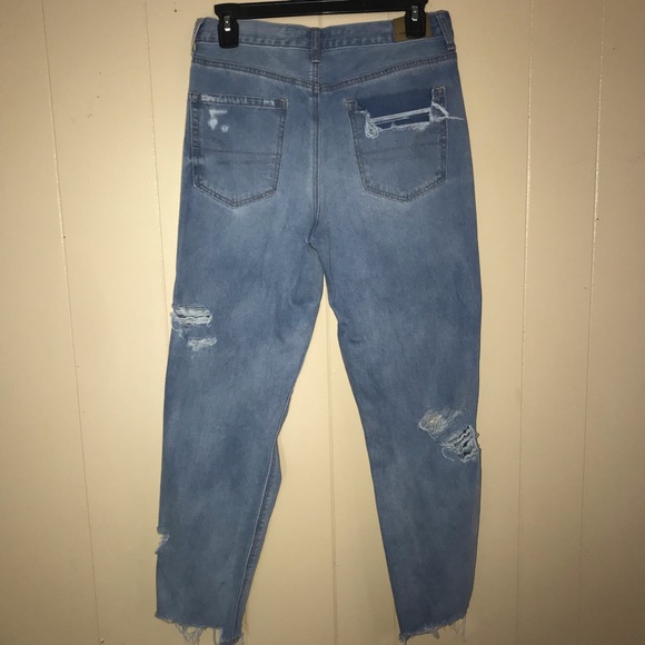 American Eagle Boyfriend Jeans - Picture 2 of 3
